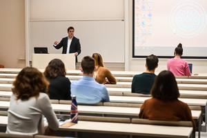 3_Trade_policy_and _the_art_of _negotiation-2